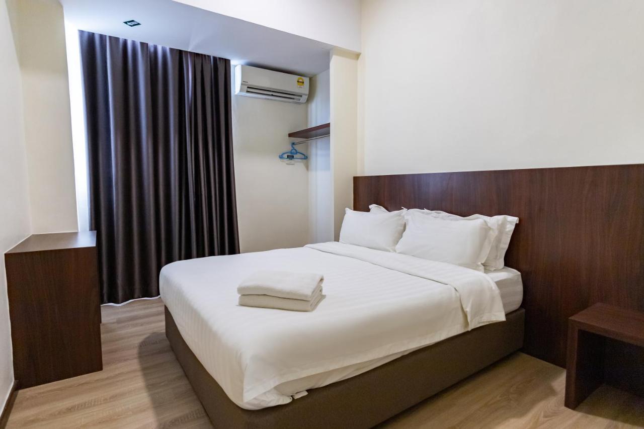 Emart Hotel Miri Exterior foto